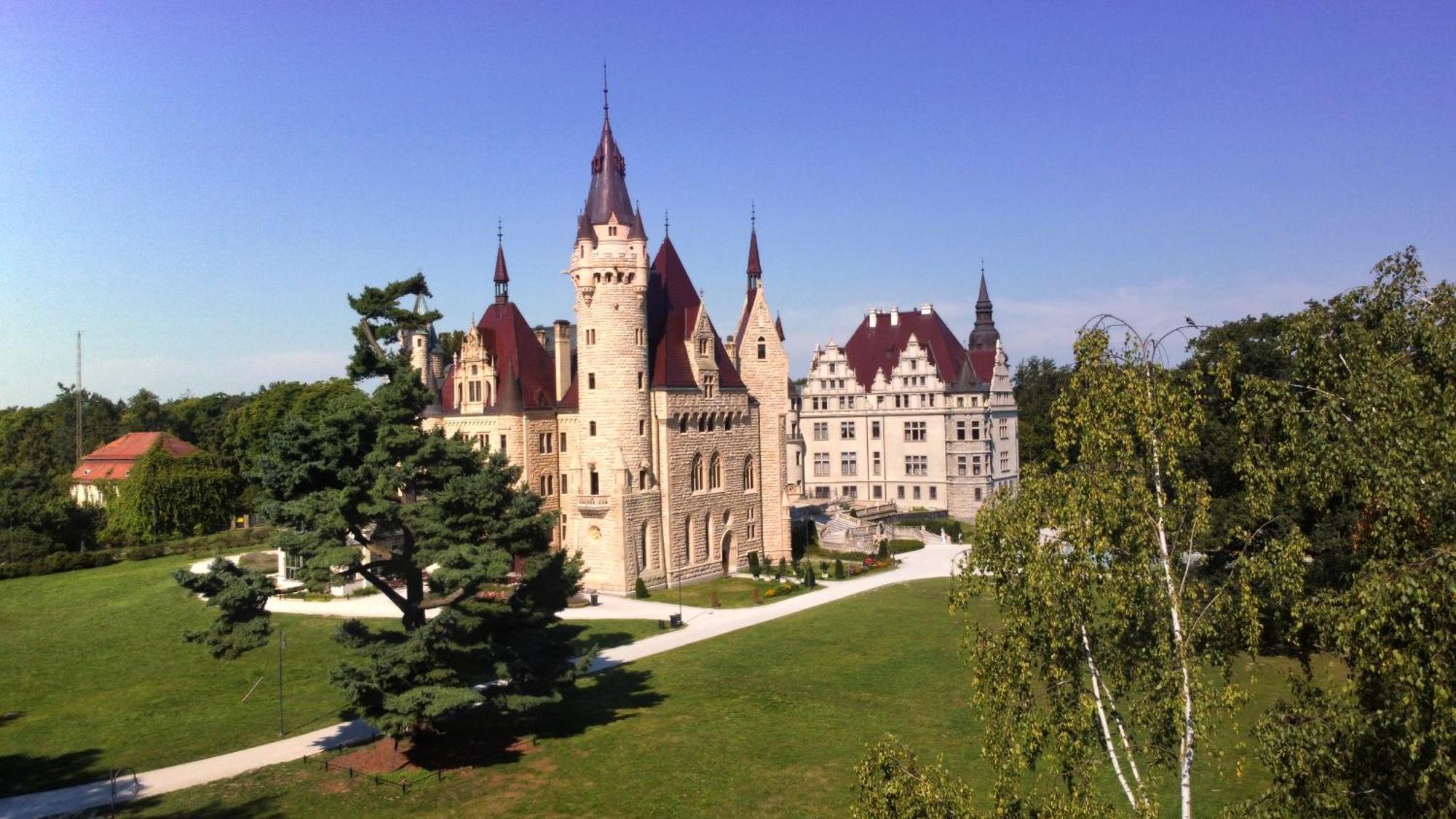 Hotel Moszna Zamek Exterior foto