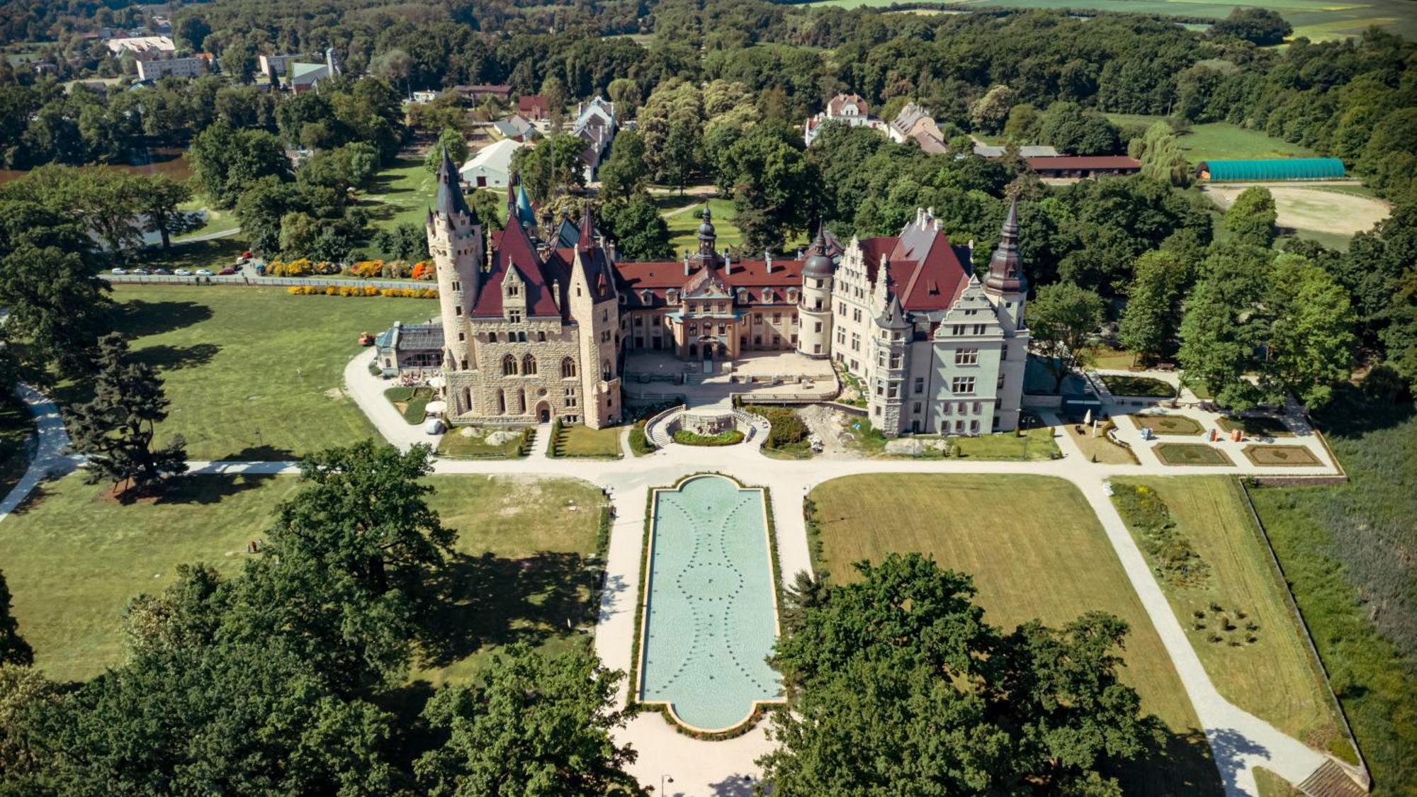 Hotel Moszna Zamek Exterior foto