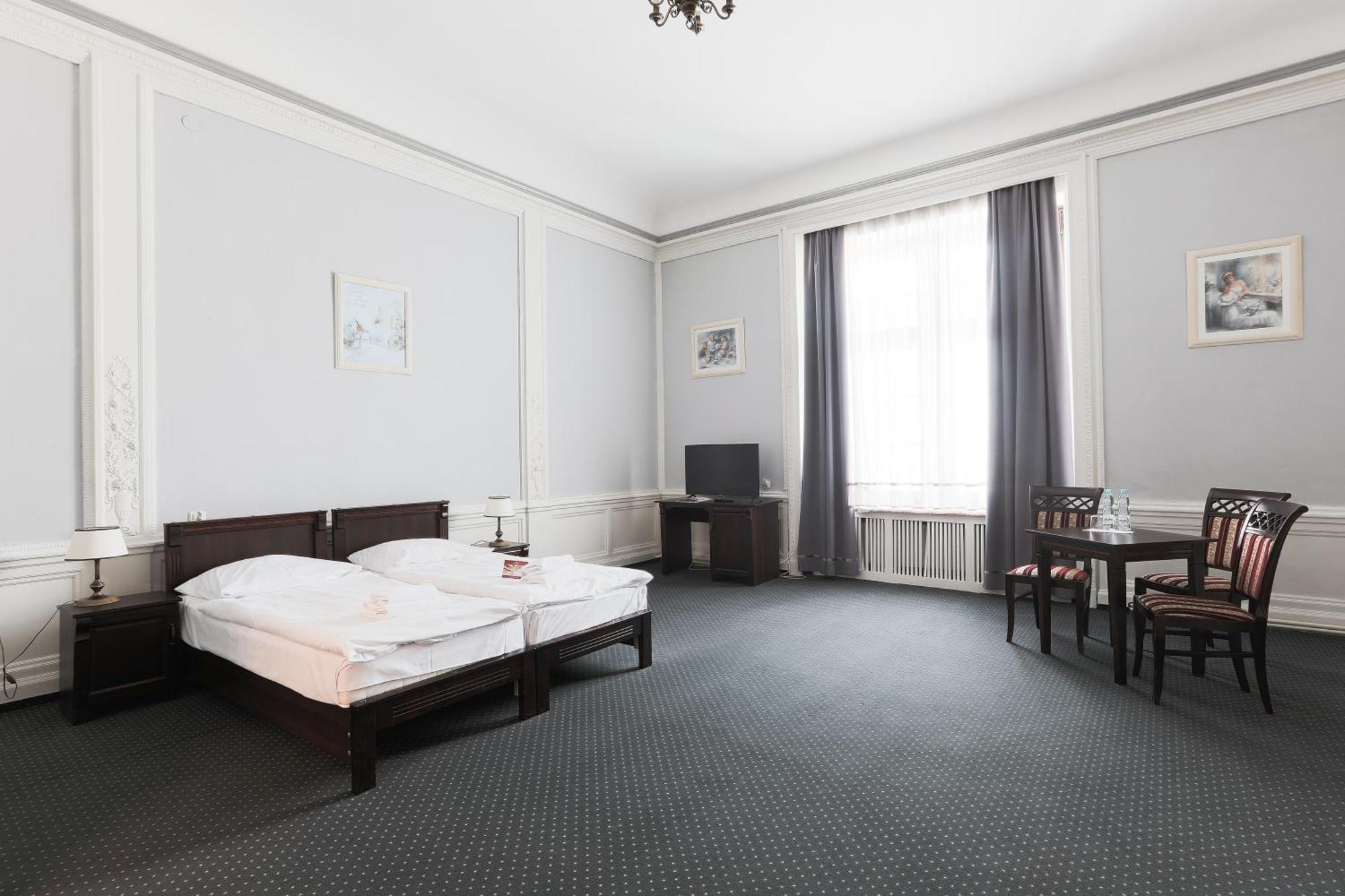 Hotel Moszna Zamek Exterior foto