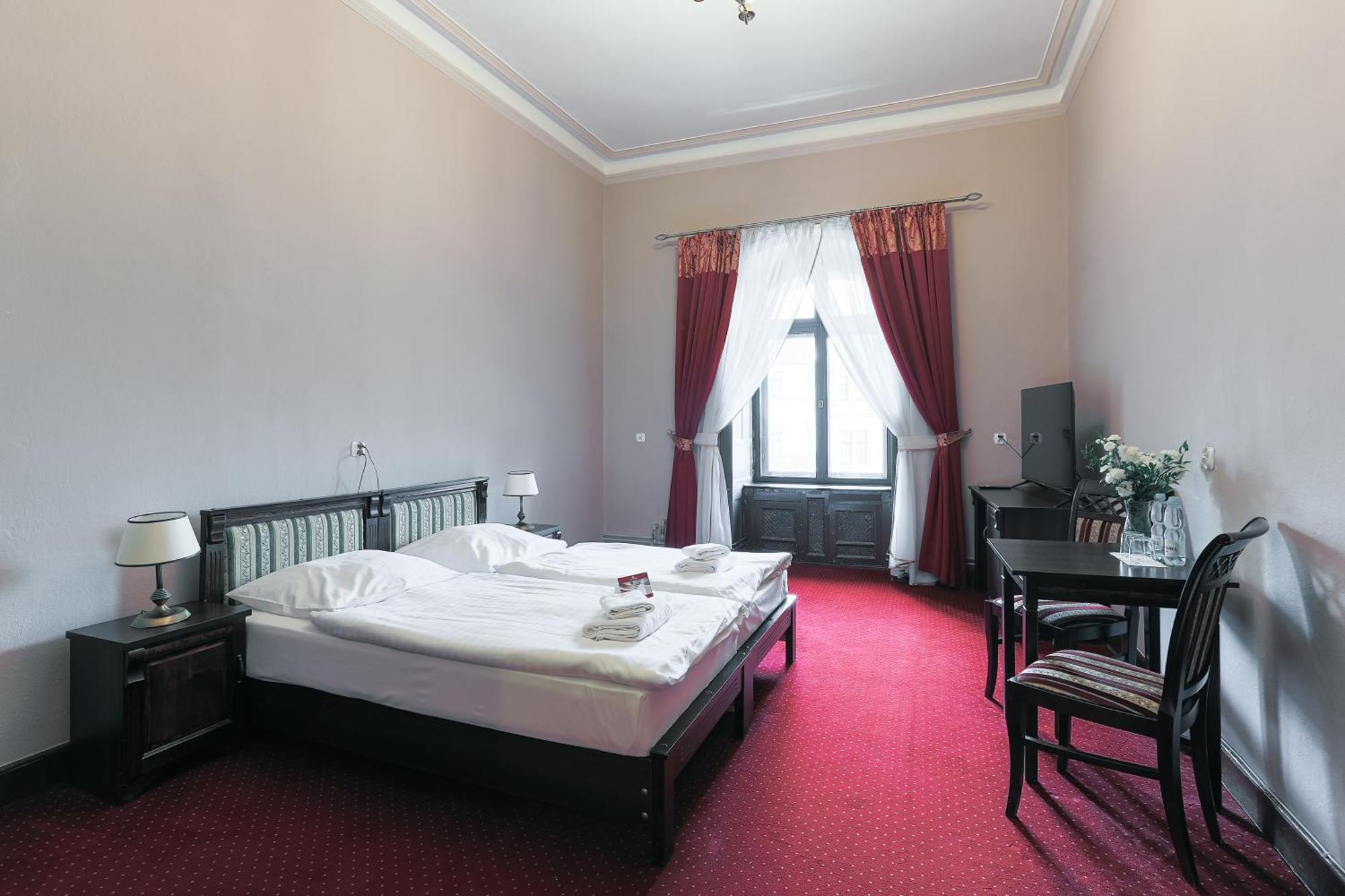 Hotel Moszna Zamek Exterior foto